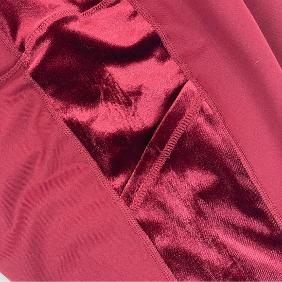 Torrid Active 4 Pocket Performance Legging. - Picture 5 of 8